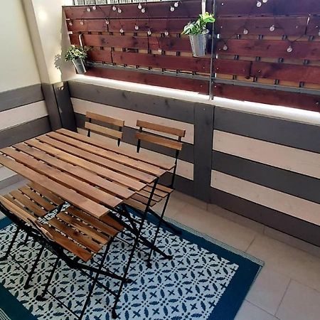 Appartement Avec Terrasse Tolone Esterno foto